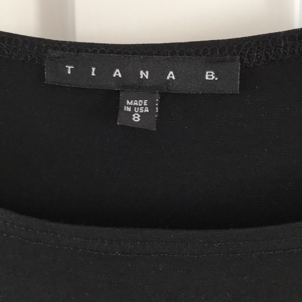 Black 3/4 Sleeve Dress - Picture 2 of 4